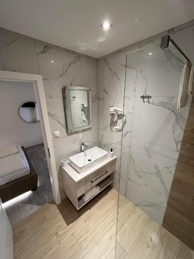 Bed & Breakfast H&h - Adults Only Rovinj