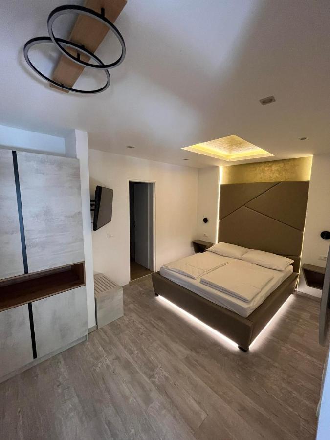H&h - Adults Only Bed & Breakfast *